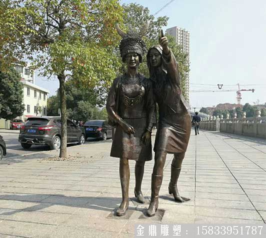 廣場人物銅雕塑